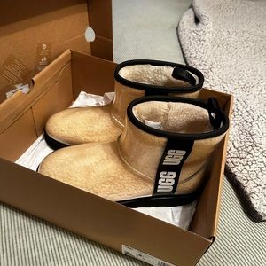 Cute UGG BOOTS
